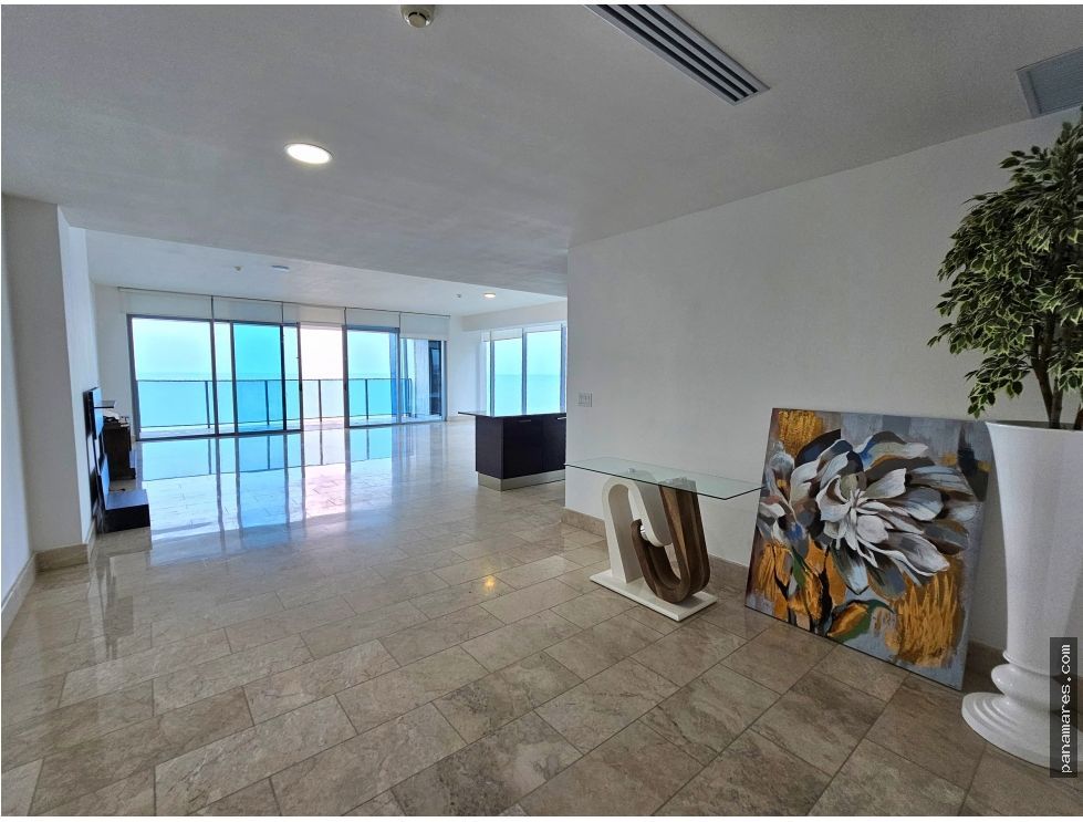 Modelo A En Grand Tower - Punta Pacifica — Apartamento en Venta