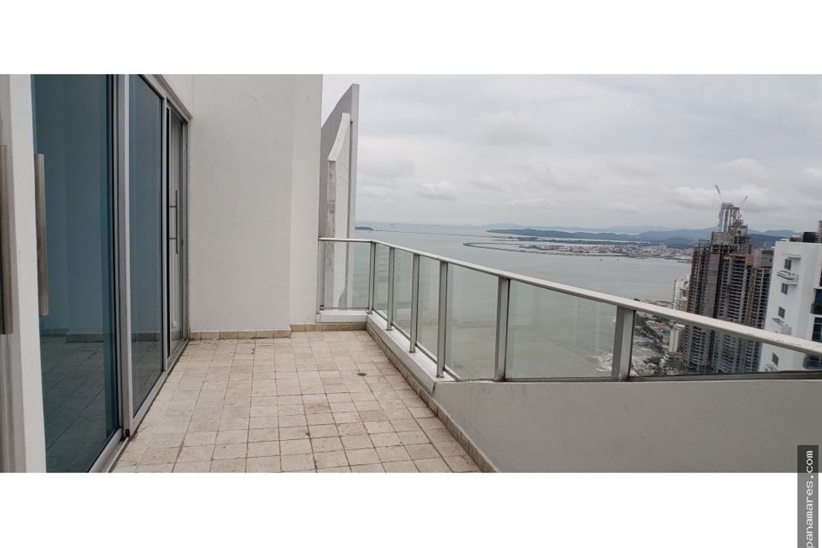 Remate Penthouse En Punta Pacifica - 2 Pisos Completos Frente Al Mar — Penthouse en Venta