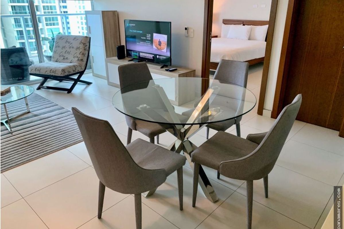 Parkside En Costa Del Este - Amoblado Y Equipado — Apartamento en Venta