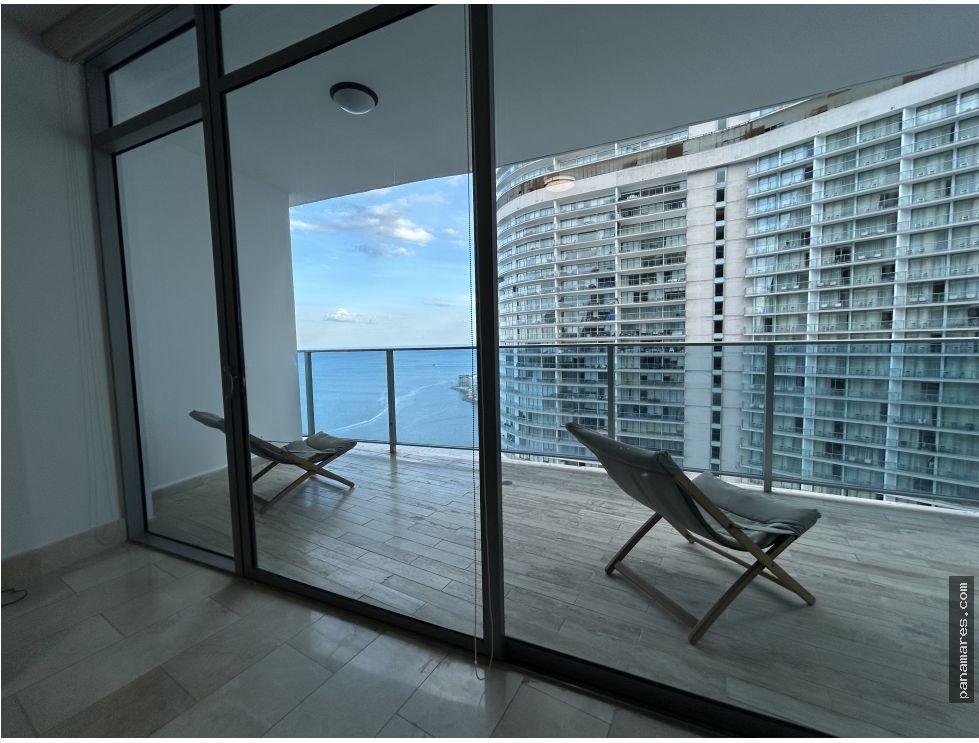 PH Grand Tower - Punta Pacifica - Amoblado — Penthouse en Alquiler