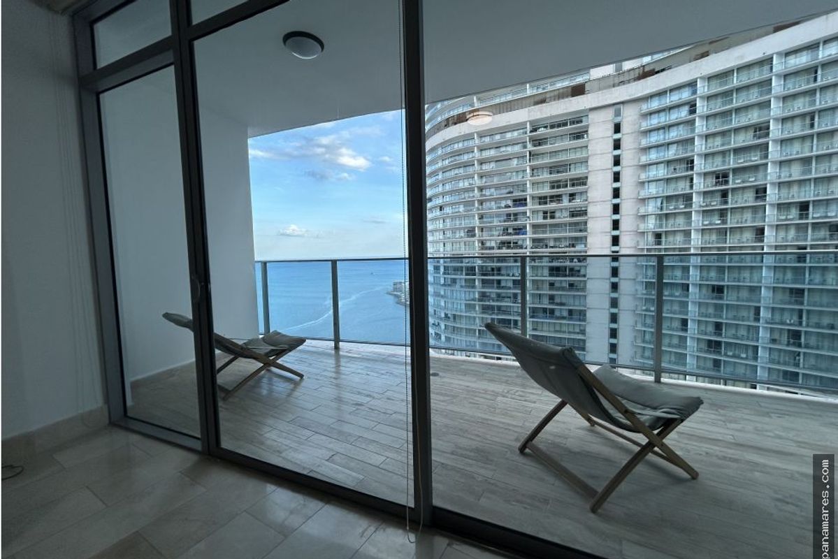 PH Grand Tower - Punta Pacifica - Amoblado — Penthouse en Alquiler