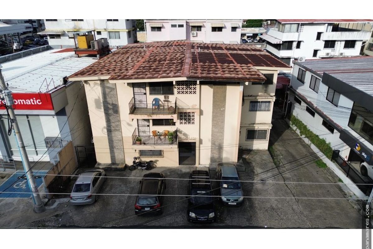 Oportunidad! Se Vende Edificio - Condominio Leda - Final De Calle 50 — Edificio en Venta