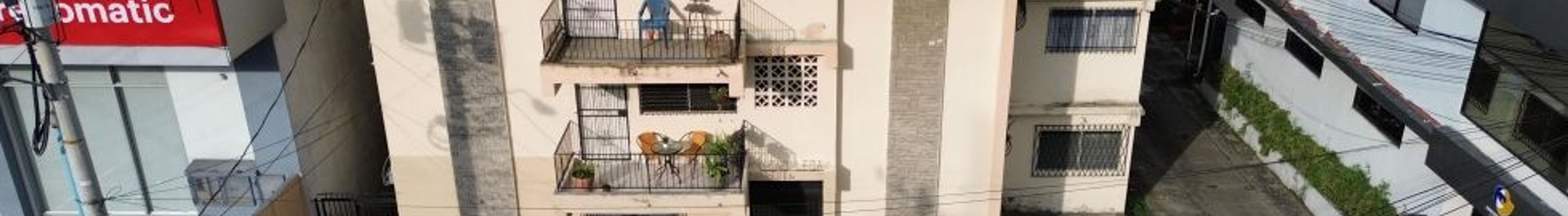 Oportunidad! Se Vende Edificio - Condominio Leda - Final De Calle 50 — Edificio en Venta