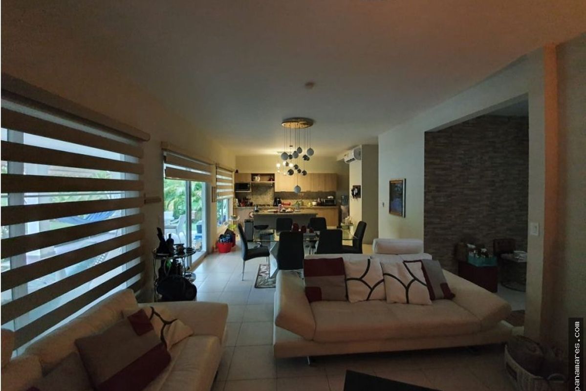Villa En Bijao Beach Club And Residences — Casa de Playa en Venta