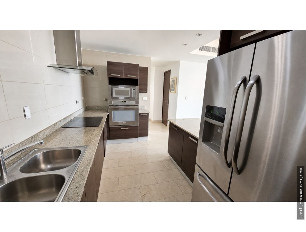 PH Grand Tower - Amoblado - Modelo J - Punta Pacifica — Apartamento en Alquiler