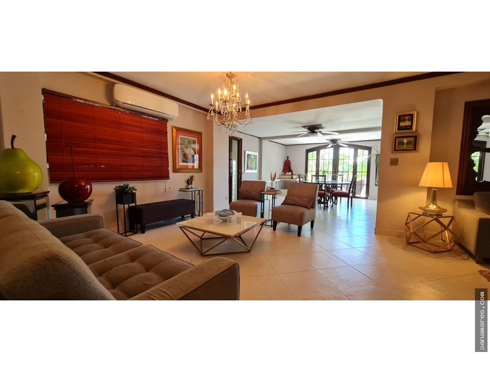 El Cangrejo - Bella Vista - Comunidad Con Garita — Casa en Venta
