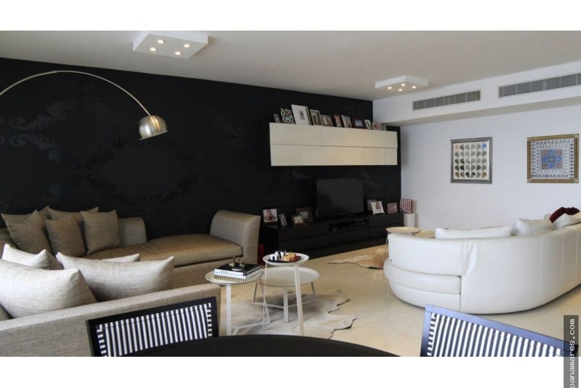 PH Los Delfines - Ave. Balboa — Penthouse en Venta
