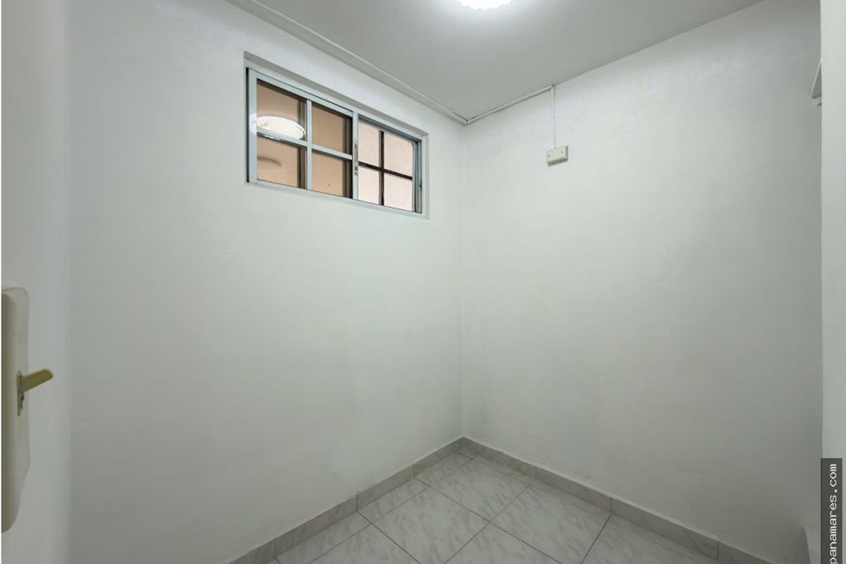 Amplia Casa En Albrook Gardens - Albrook — Casa en Venta