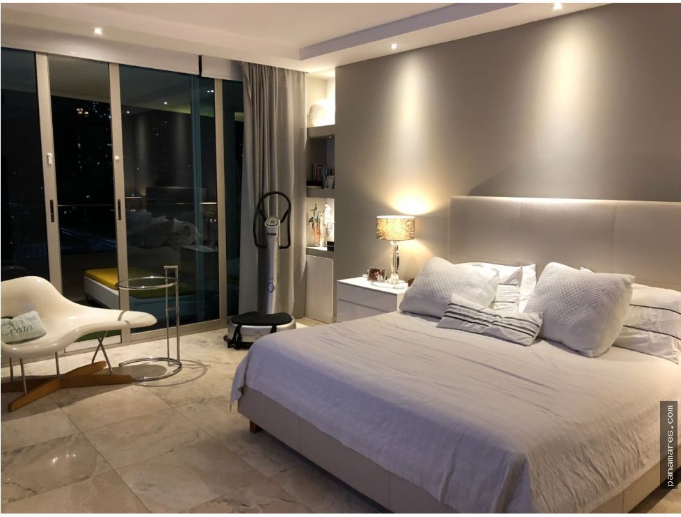 PH Aqualina - Punta Pacifica - Amoblado — Penthouse en Alquiler