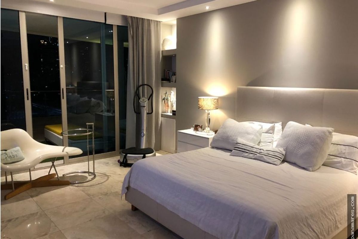 PH Aqualina - Punta Pacifica - Amoblado — Penthouse en Alquiler