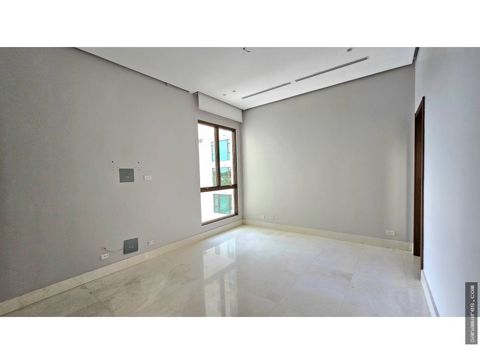 Exclusivo Apartamento En PH La Loma - Santa Maria — Penthouse en Venta