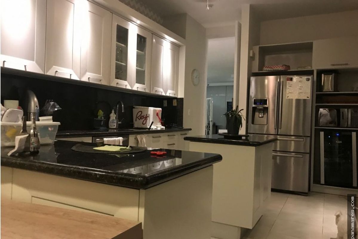 PH Aqualina - Punta Pacifica - Amoblado — Penthouse en Alquiler