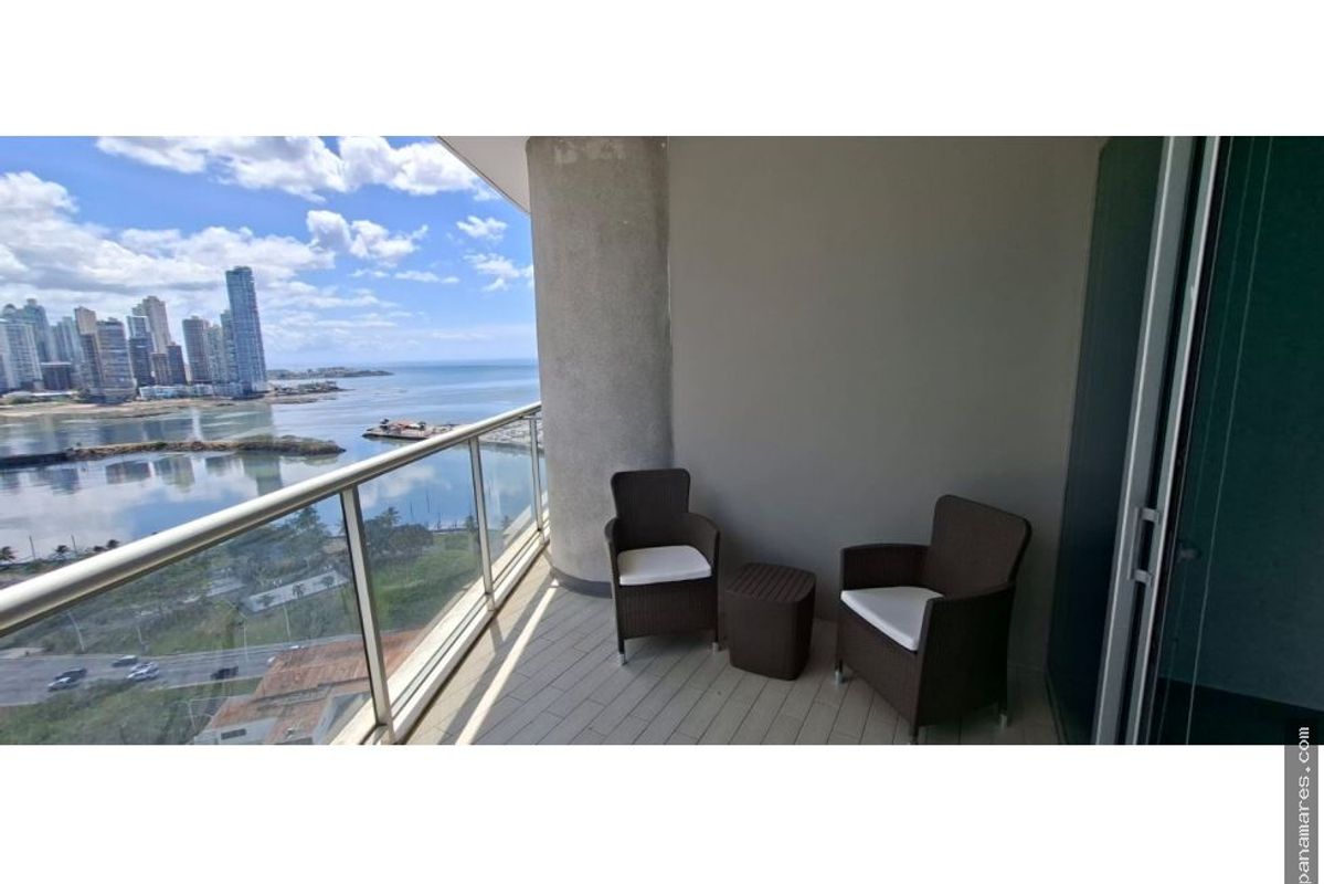 PH Yacht Club - Avenida Balboa - Amoblado — Penthouse en Alquiler