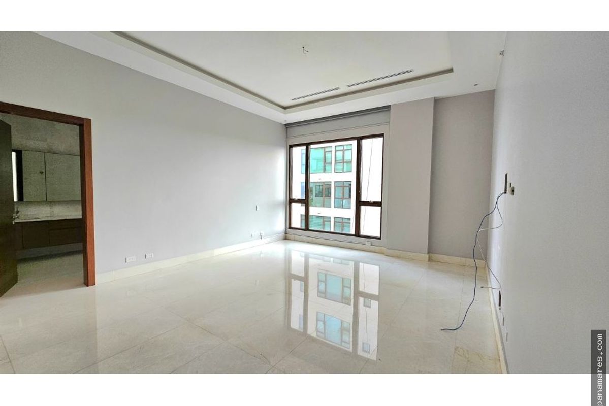 Exclusivo Apartamento En PH La Loma - Santa Maria — Penthouse en Venta