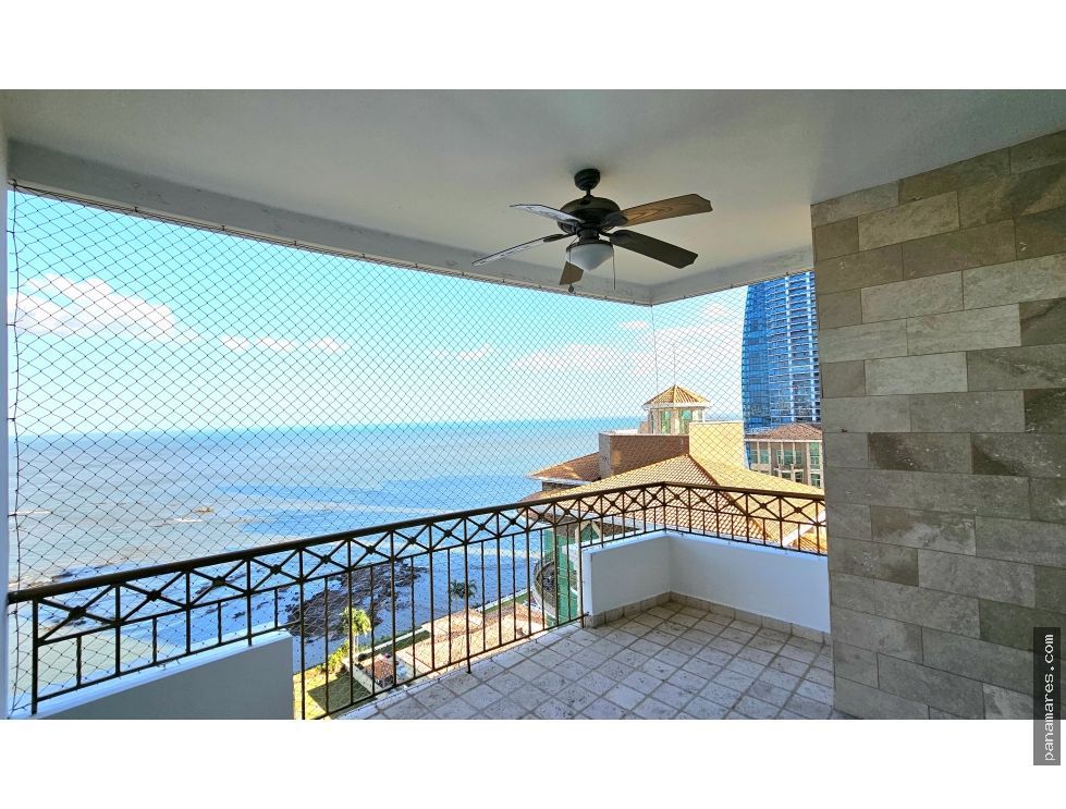 Pacific Point -  Punta Pacifica — Apartaestudio en Venta