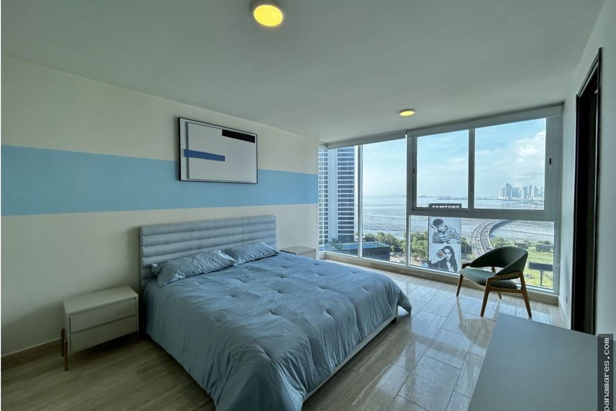 Hermoso Apartamento En The Regent - Costa Del Este — Apartamento en Alquiler