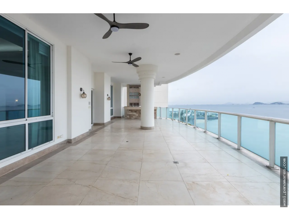 PH Bella Mare Punta Pacífica — Apartamento en Venta