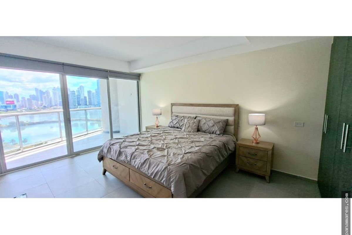 PH Yacht Club - Avenida Balboa - Amoblado — Penthouse en Alquiler