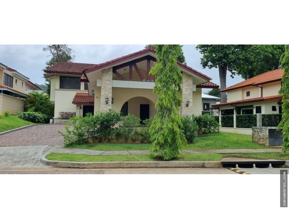 PH Senderos - Camino De Cruces - Clayton — Penthouse en Venta