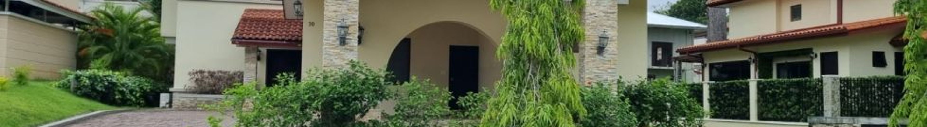 PH Senderos - Camino De Cruces - Clayton — Penthouse for Sale