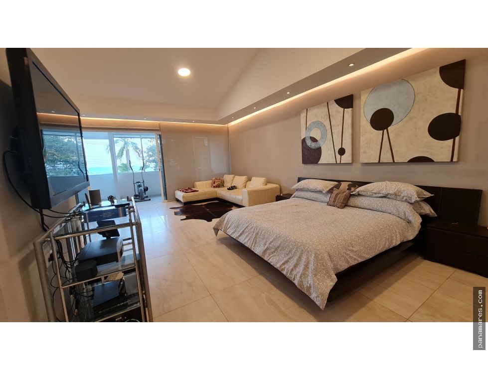 Paitilla Frente Al Parque Con Vista Al Mar — Casa en Venta