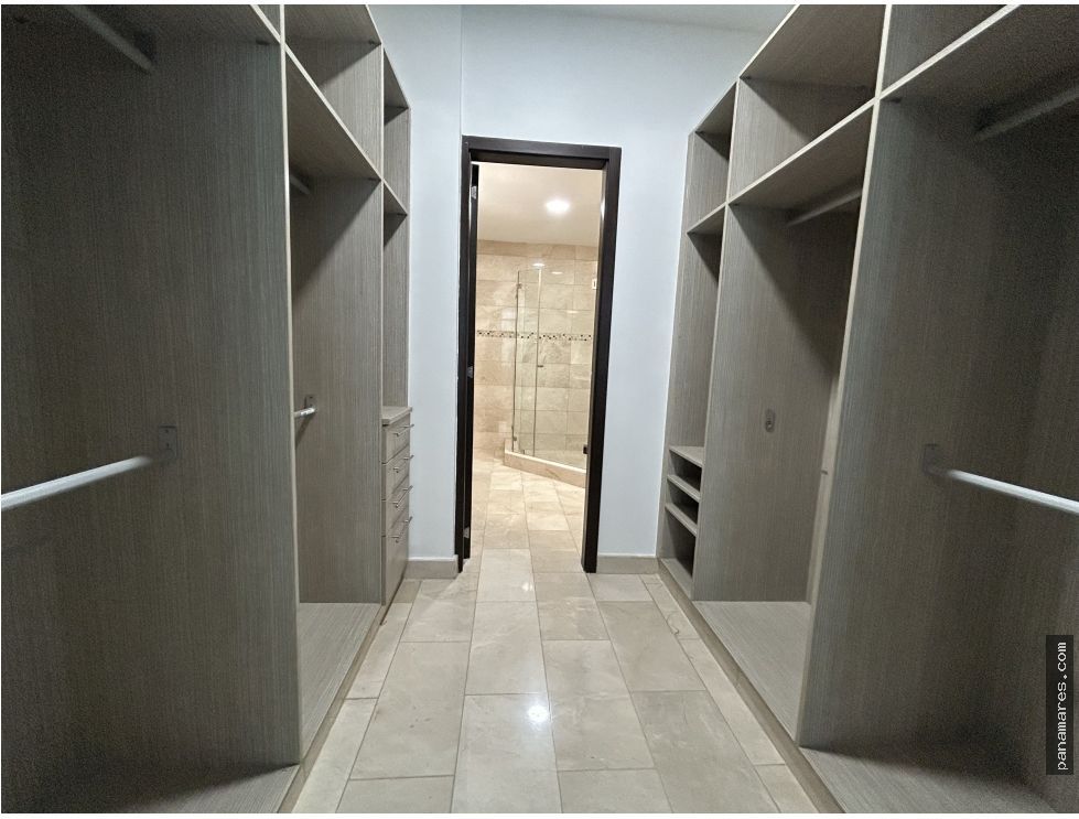 PH Grand Tower - Punta Pacifica - Amoblado — Penthouse en Alquiler