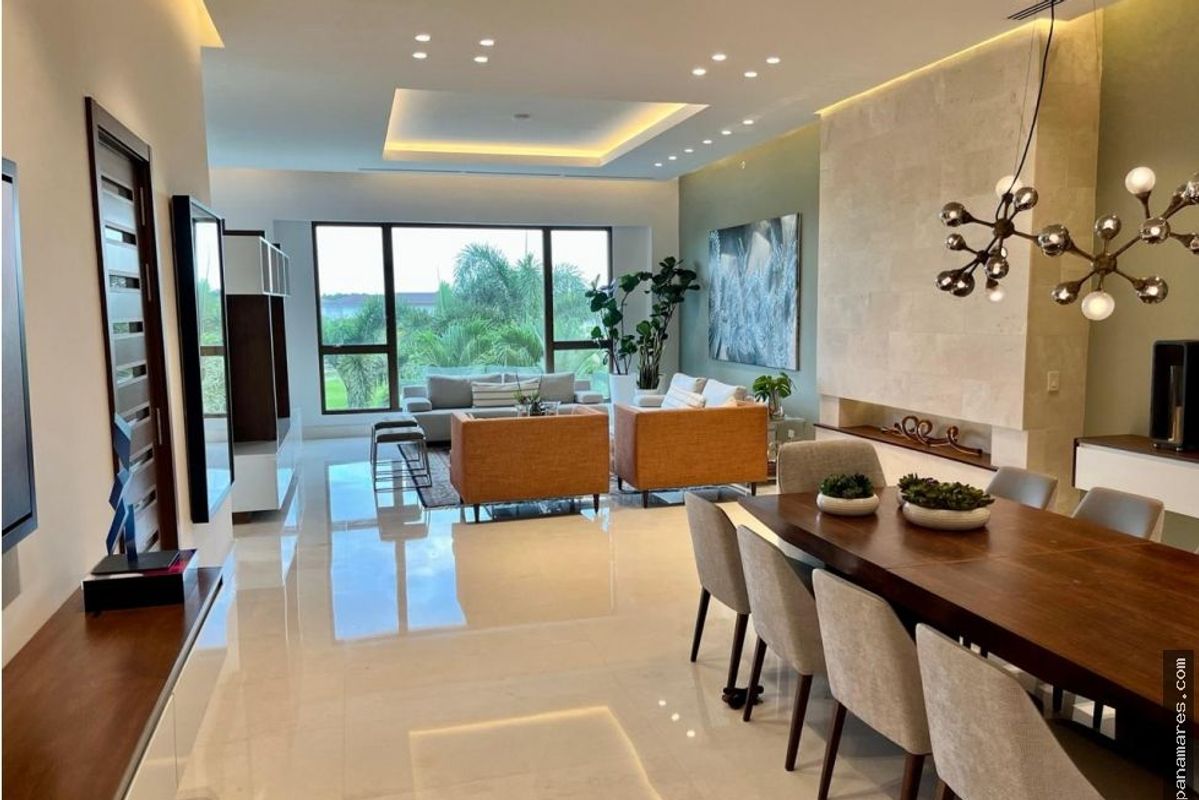 PH La Loma - Lake View En Santa Maria — Penthouse en Venta
