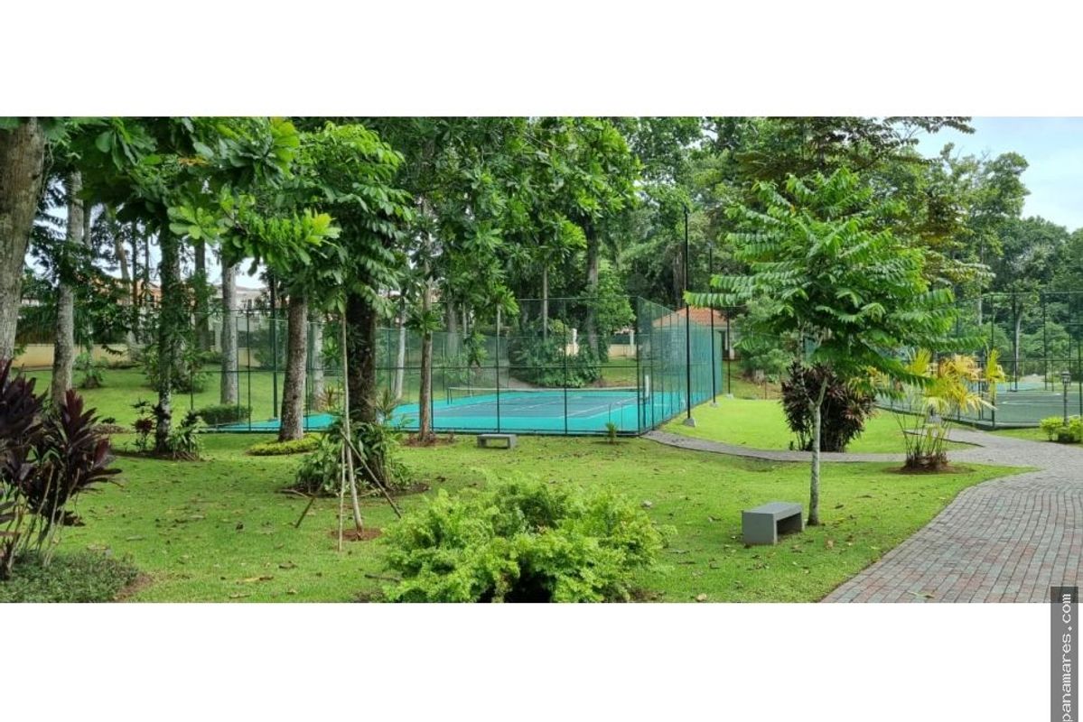 PH Senderos - Camino De Cruces - Clayton — Penthouse en Venta