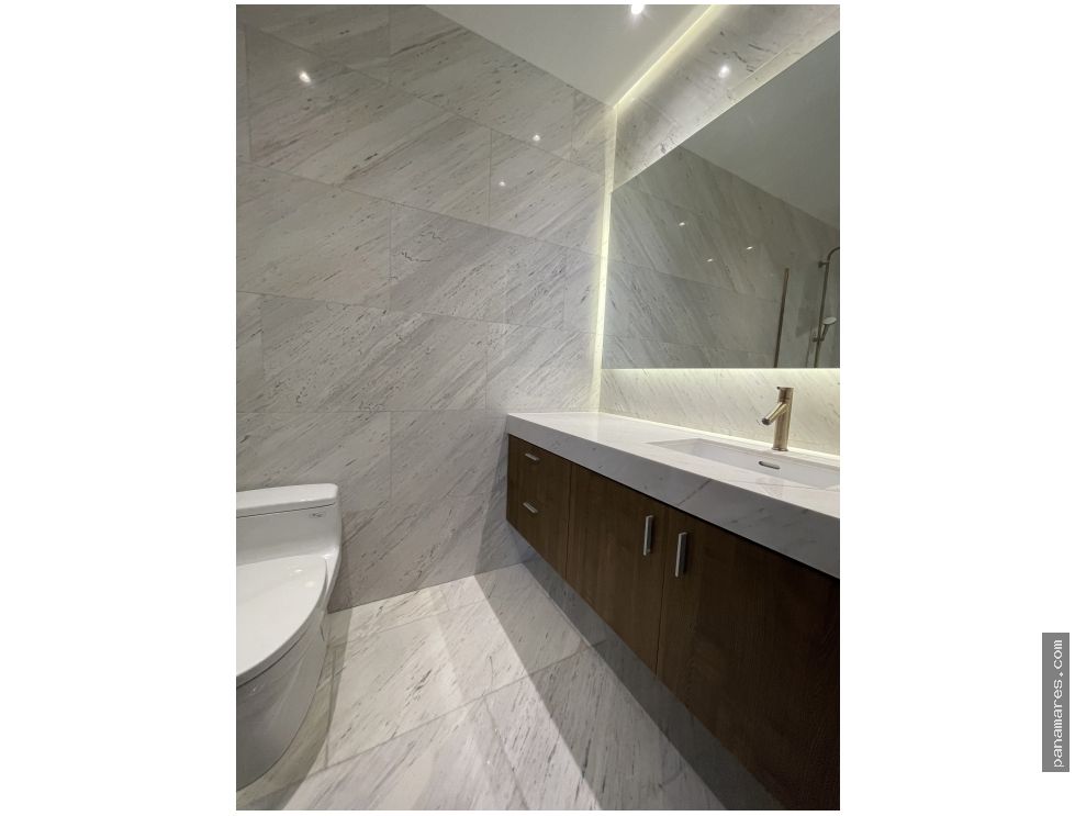 PH The Towers - Paitilla - Vista Al Mar - Linea Blanca — Penthouse en Alquiler
