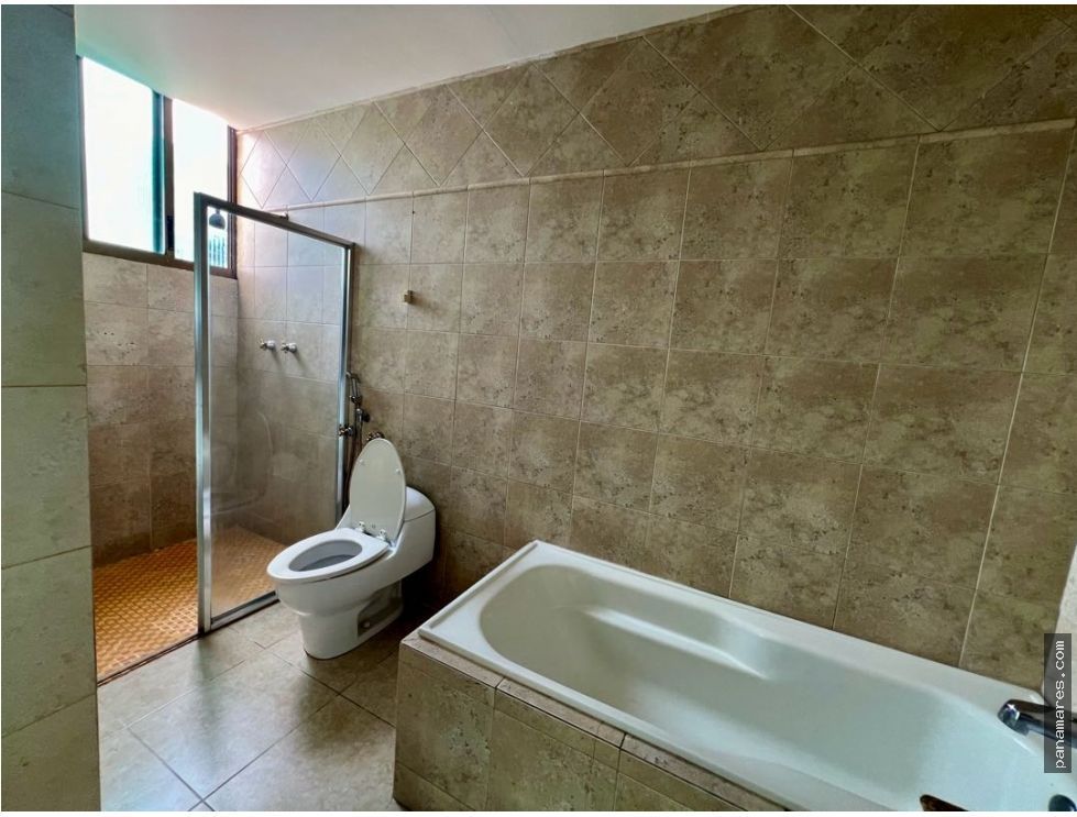 Ocean Park — Apartamento en Alquiler