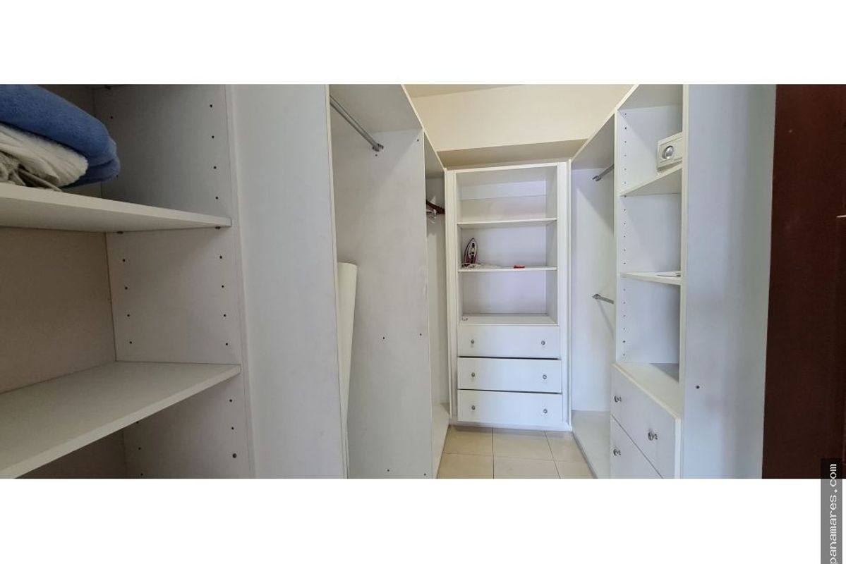 Apto Amoblado - Grand Bay - Ave. Balboa — Apartamento en Venta