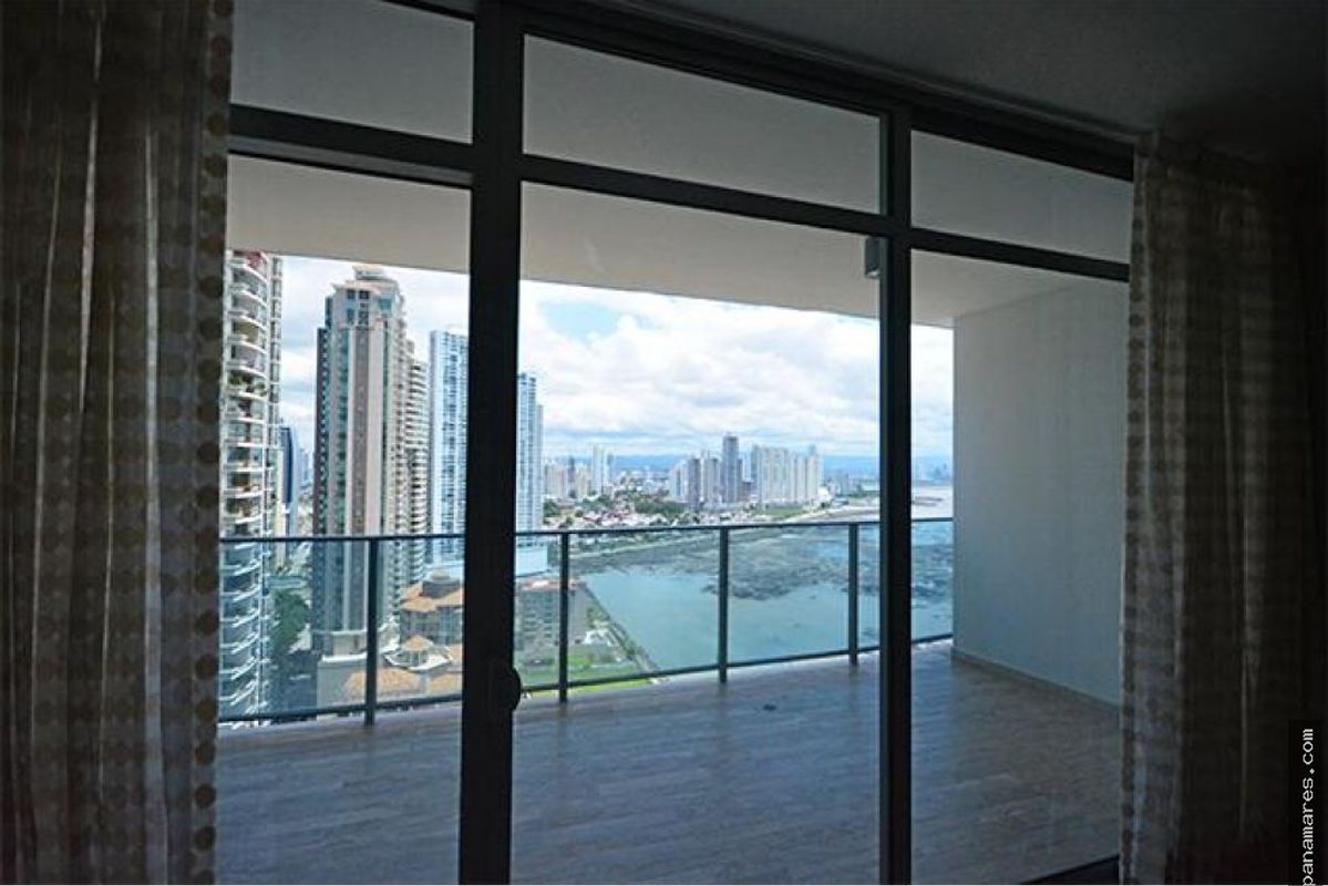 Grand Tower - Punta Pacifica — Apartamento en Venta