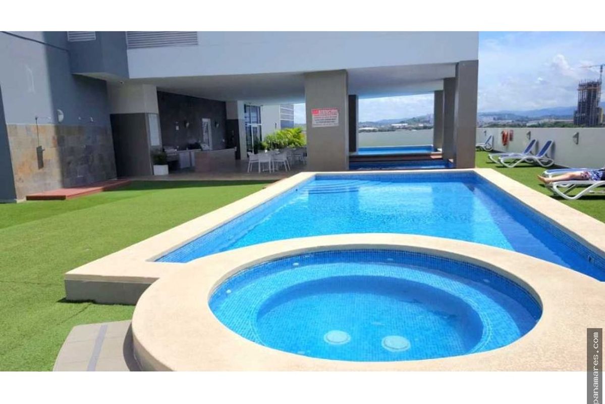 PH Elevation - Costa Del Este - Amoblado — Penthouse en Alquiler