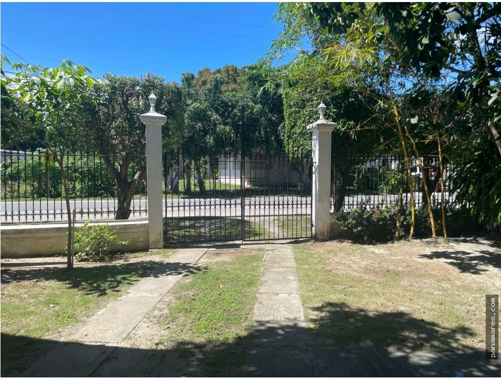 Hermosa Casa Frente Al Mar En Farallon — Casa de Playa en Venta