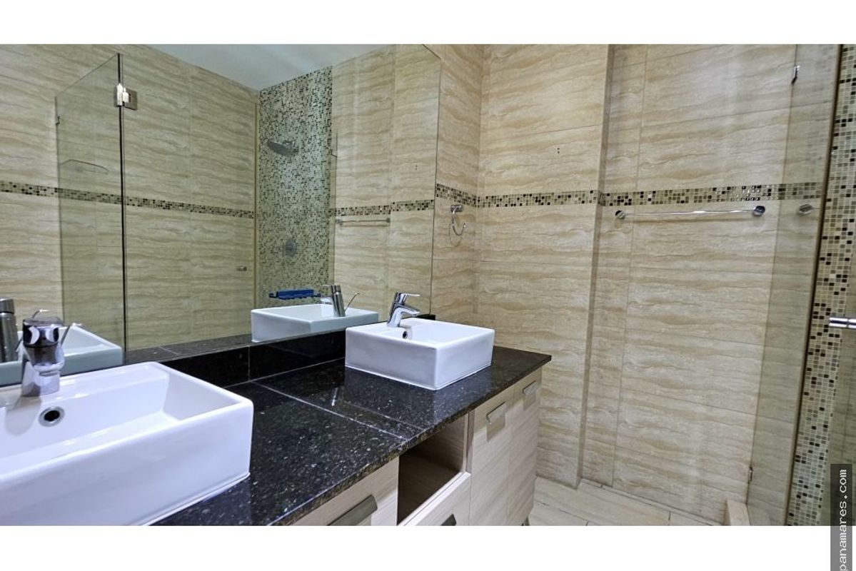 Apto En Grand Tower - Punta Pacifica - Modelo O — Apartamento en Venta