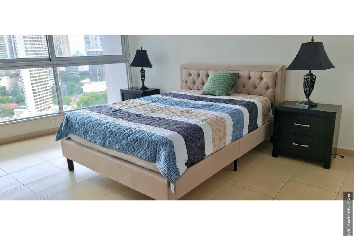 Apto Amoblado - Grand Bay - Ave. Balboa — Apartamento en Venta