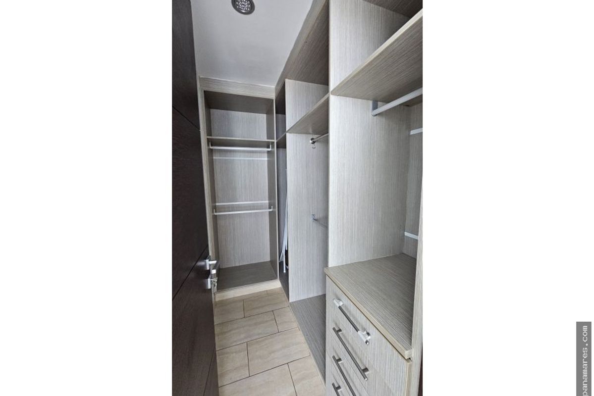 Apto En Grand Tower - Punta Pacifica - Modelo O — Apartamento en Venta
