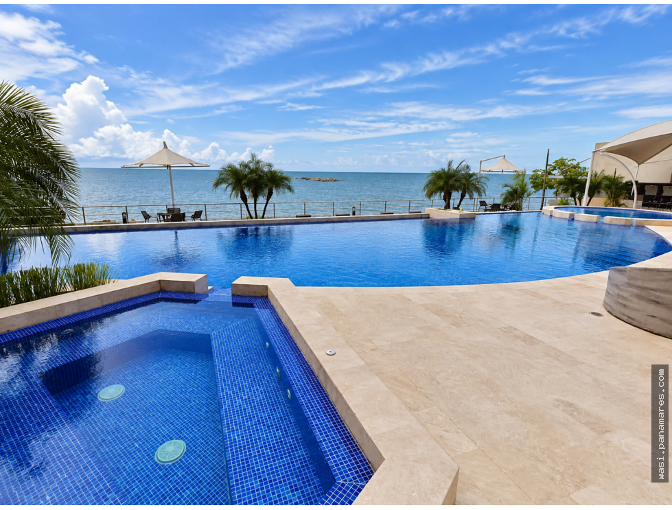 Piso Alto Frente Al Mar En PH Oceanaire – Punta Pacífica — Apartamento en Alquiler
