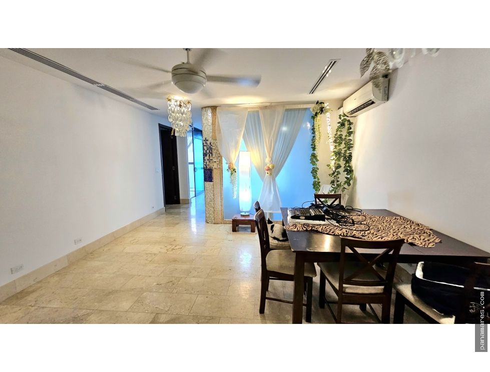 Grand Tower M.l. Frente Al Mar - Punta Pacifica - Oportunidad — Apartamento en Venta