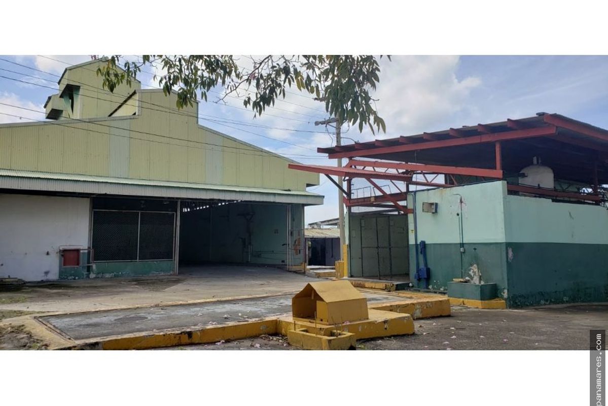 ¡terreno Con Mucho Potencial En San Francisco! — Apartaestudio en Venta