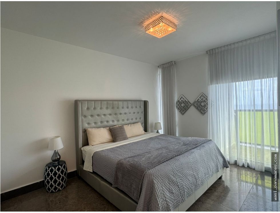 PH Yoo - Avenida Balboa - Vista Al Mar - Amoblado — Apartamento en Alquiler