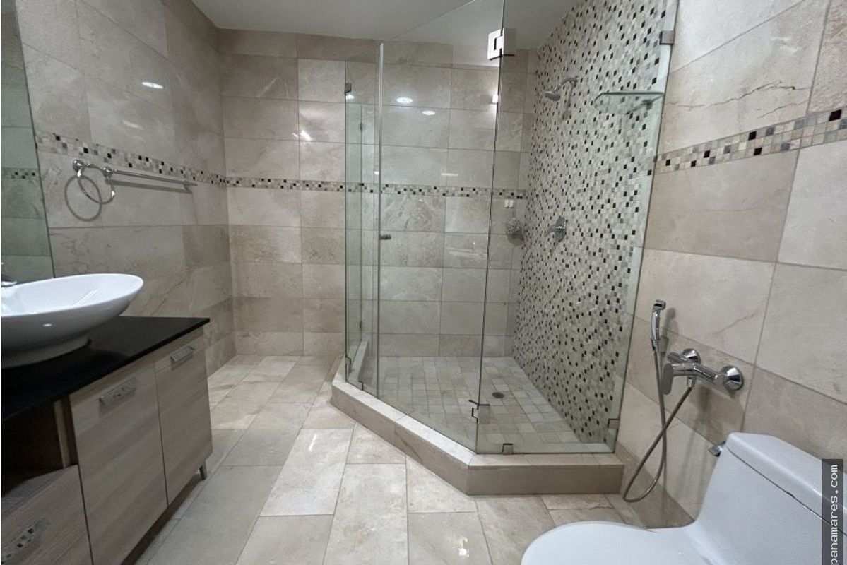 PH Grand Tower - Punta Pacifica - Amoblado — Penthouse en Alquiler