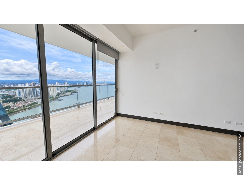 The Ocean Club Toc Trump – 2 Rec Vista Al Mar — Apartamento en Venta