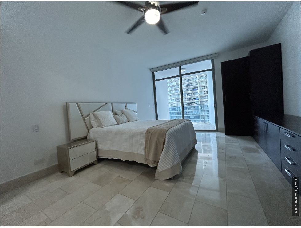 PH Grand Tower - Punta Pacifica - Amoblado — Penthouse en Alquiler