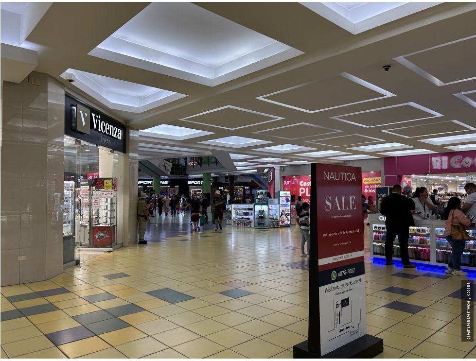 Ganga! Local En Albrook Mall – Pasillo Del Hipopótamo — Local en Venta