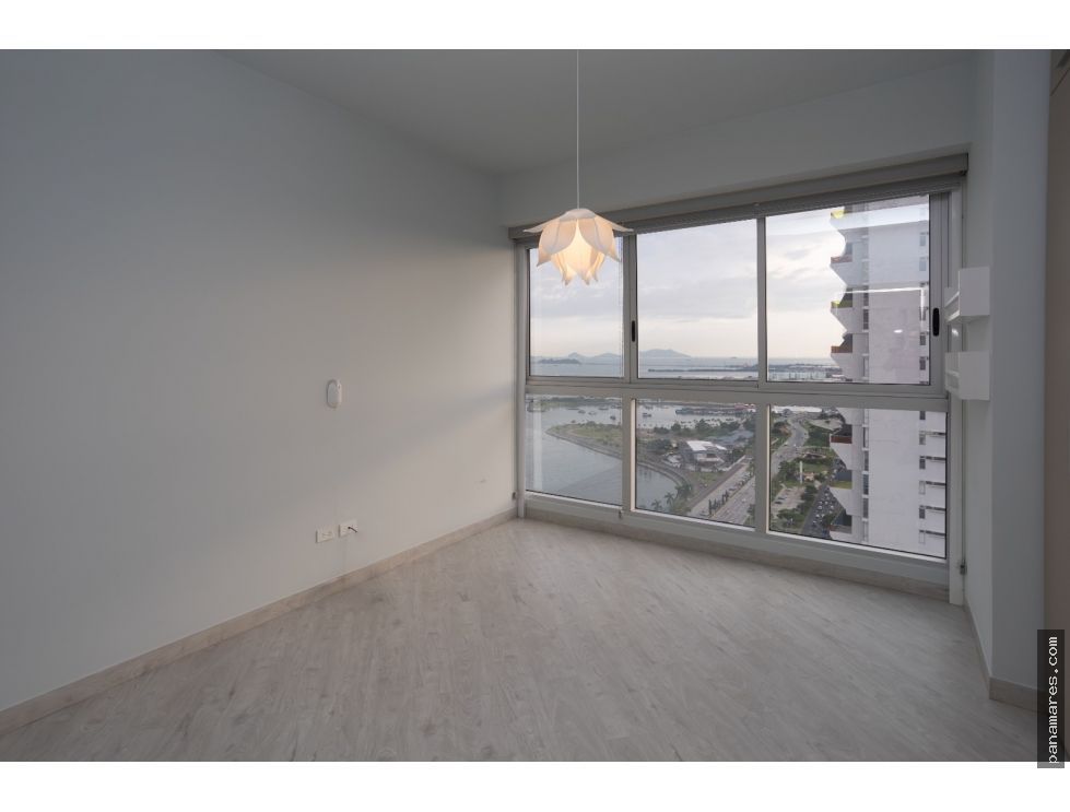Espectacular PH Rivage - Avenida Balboa — Apartamento en Venta