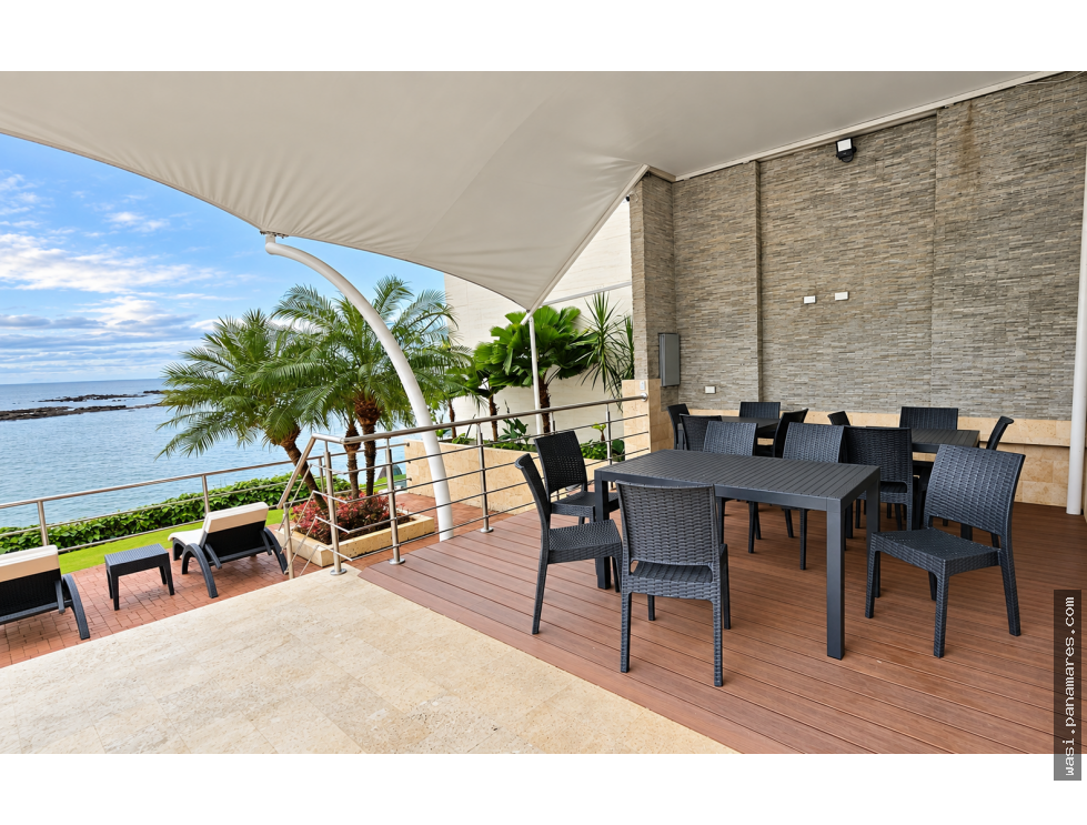 Piso Alto Frente Al Mar En PH Oceanaire – Punta Pacífica — Apartamento en Alquiler