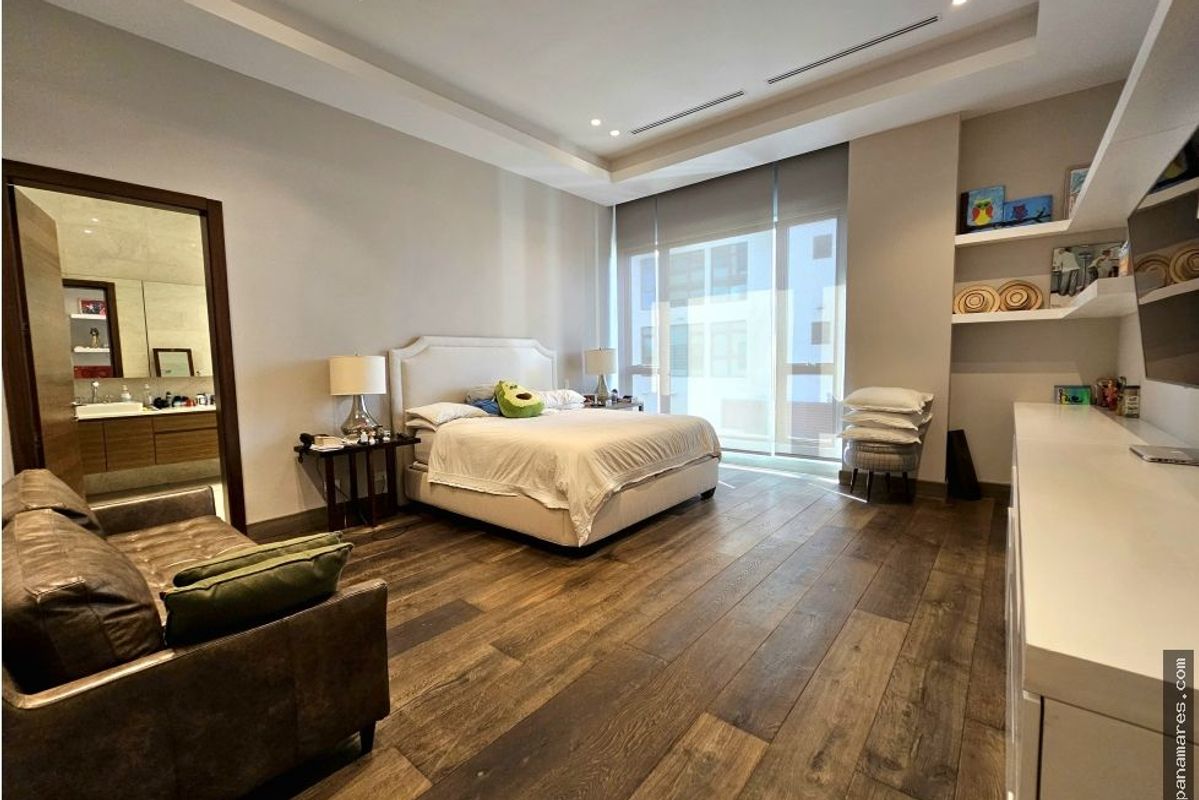 Exclusivo Apartamento En El PH La Loma - Santa Maria — Penthouse en Venta