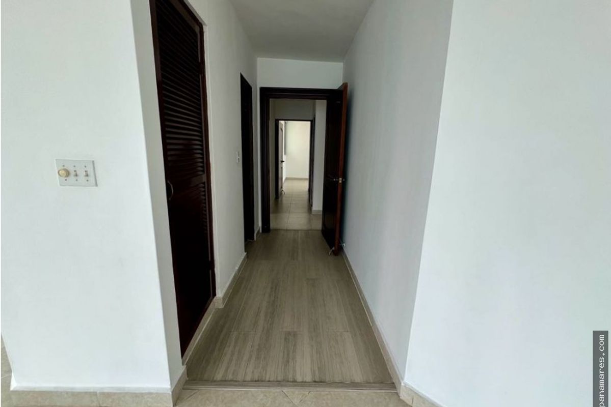 Ocean Park — Apartment for Rent