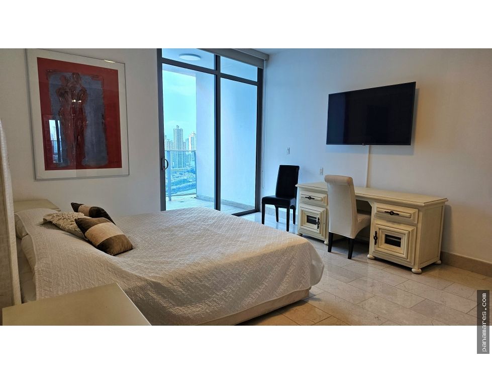 Model J in PH Grand Tower - Punta Pacifica — Penthouse for Sale